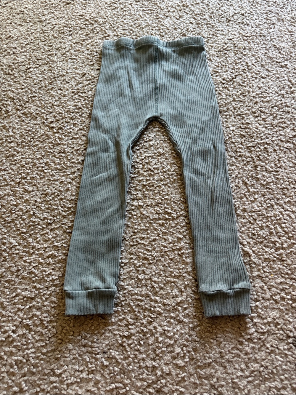 B62 4-5y Quincy Mae Ribbed Leggings/Joggers in Sage Green